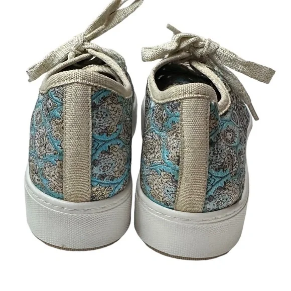 Vleyn Blue Paisley Sneakers Size 8 & Matching Mini Bag Set - Picture 7 of 13